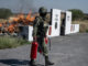 MEX8454. MONTERREY (MEXICO) 23/06/2023.- Integrantes del Ejército mexicano, incineraron estupefacientes hoy, en la IV zona militar en Monterrey, estado de Nuevo León (México). El Ejército mexicano incineró este viernes más de una 1,8 toneladas de droga relacionada con 52 carpetas de investigación en Nuevo León, estado del norte del país fronterizo con Texas, Estados Unidos. EFE/Miguel Sierra.