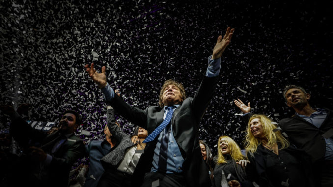 Cierre de campaÒa del candidato a presidente por la Libertad Avanza Javier Milei