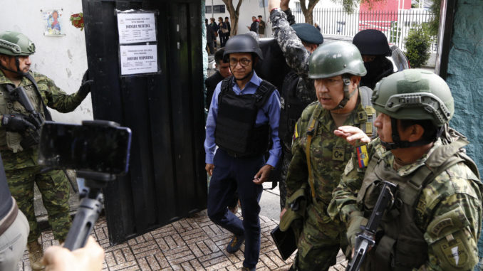 Avanzan en Ecuador las elecciones generales y consultas ambientales