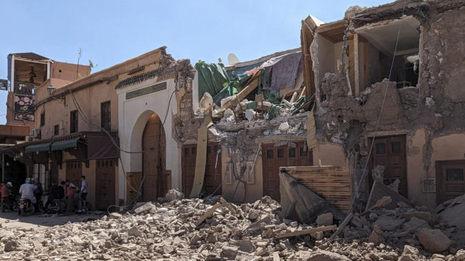 1.037 muertos y 1.204 heridos en el terremoto de Marruecos
