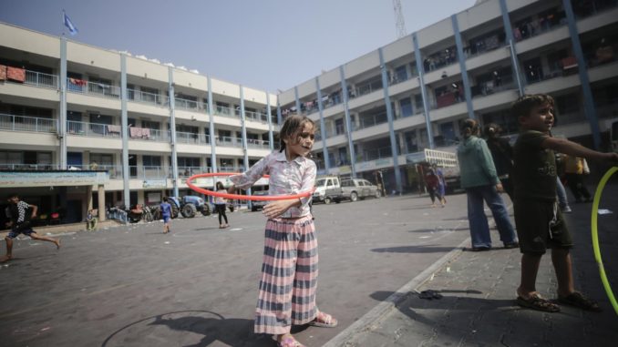 Over 20,000 Internally Displaced People take shelter at UNRWA schools in Gaza