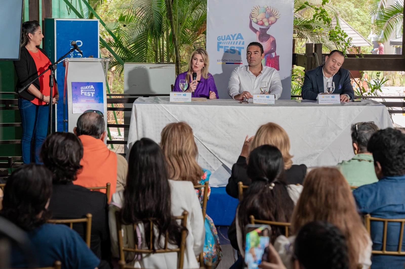 Morice Dassum, CEO Hotel Hilton Colon Guayaquil; Juan José Yúnez, alcalde de Samborondón; Isabel Noboa, presidenta ejecutiva de Nobis Holding de Inversiones; y Daniela Creamer, directora del Festival de Cine GUAYAFEST.