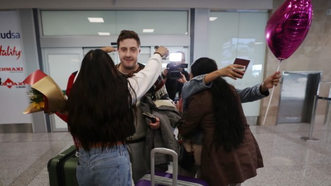 LLEGADA-ECUATORIANOS-ISRAEL
