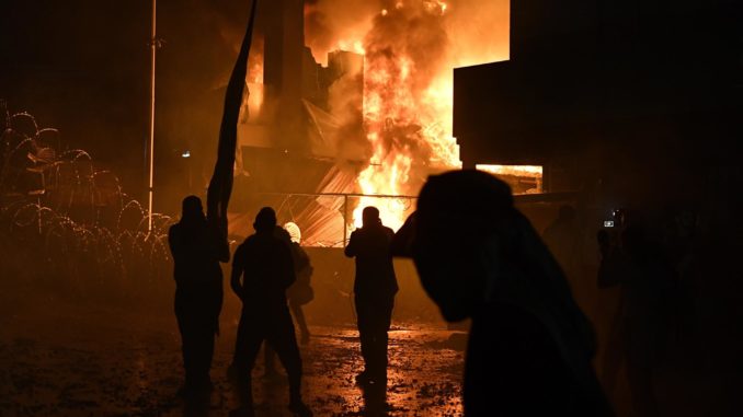 Protesters clash with security forces outside US embassy in Lebanon