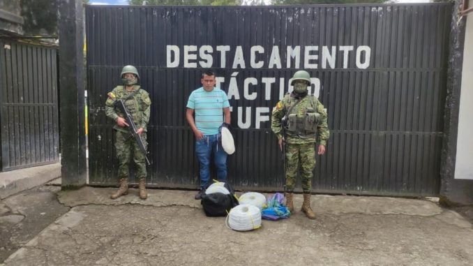 destacamento tufiño