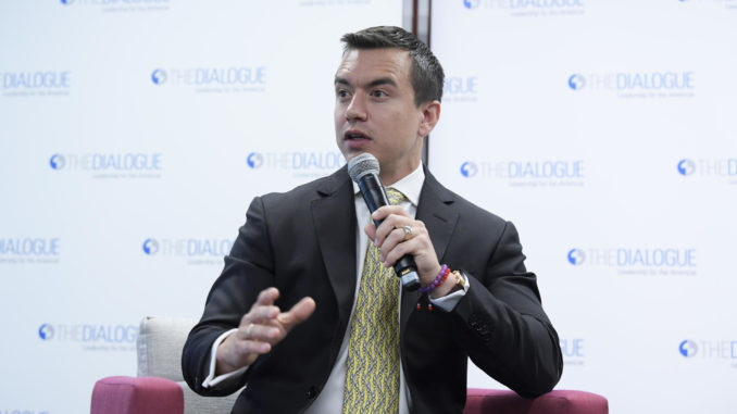 Noboa avisa que Ecuador puede entrar en "default" si no tiene dinero para sus reformas