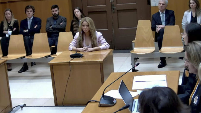 Shakira pacta una multa millonaria y admite el fraude fiscal para evitar la prisión