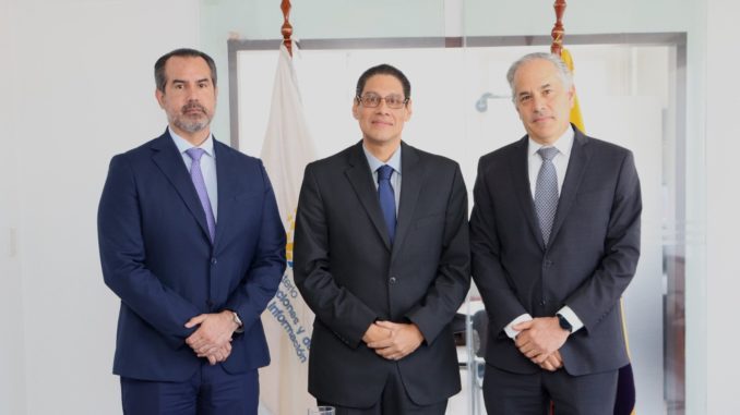 claro telefonica ministro