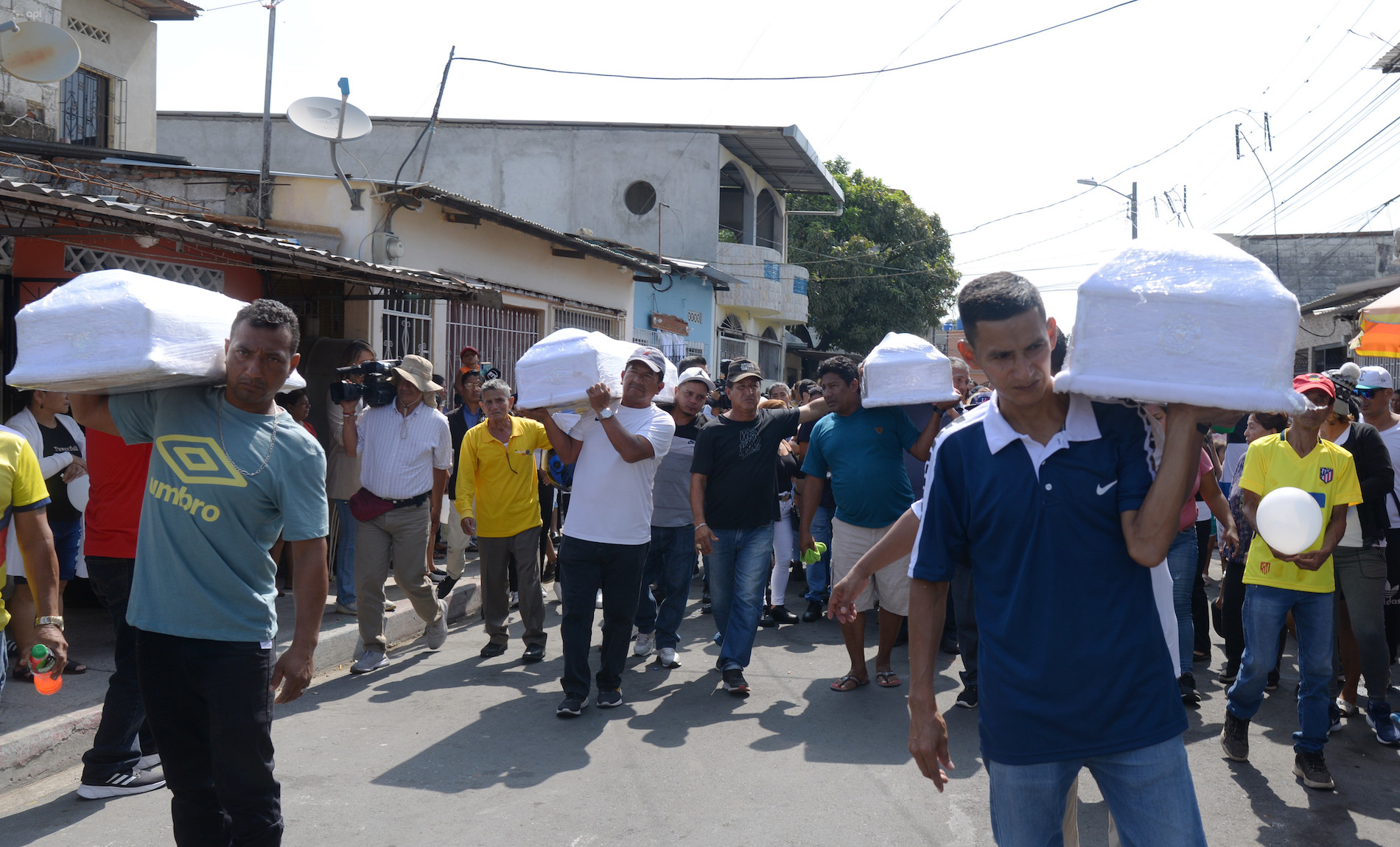 GYE-SEPELIO MENORES ASESINADOS