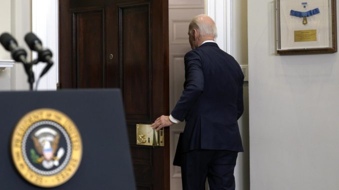 US President Biden holds Russian president Putin responsible for the death of Navalny