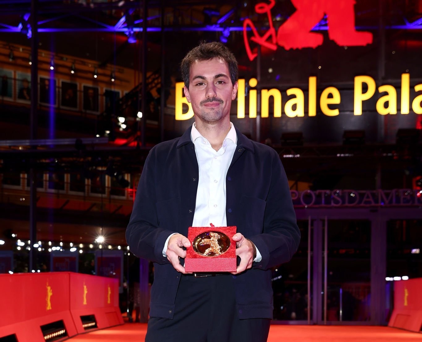 La argentina «Un movimiento extraño», Oso de Oro de cortos en la Berlinale