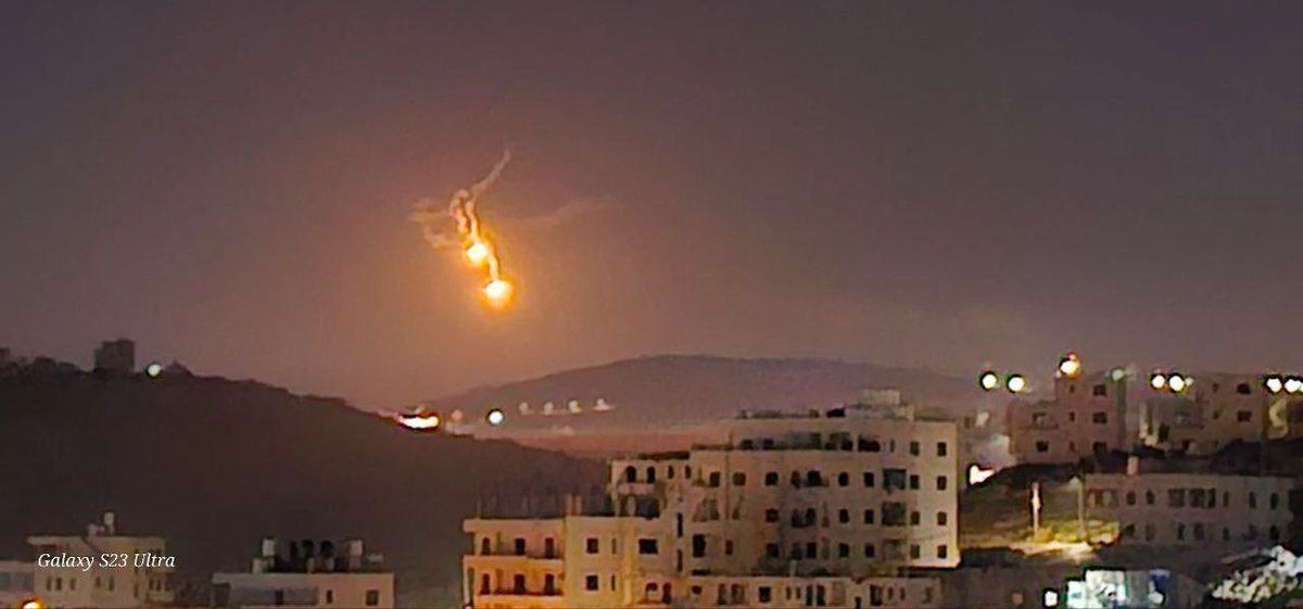 Irán dice que lanzó ataque con drones y misiles a Israel