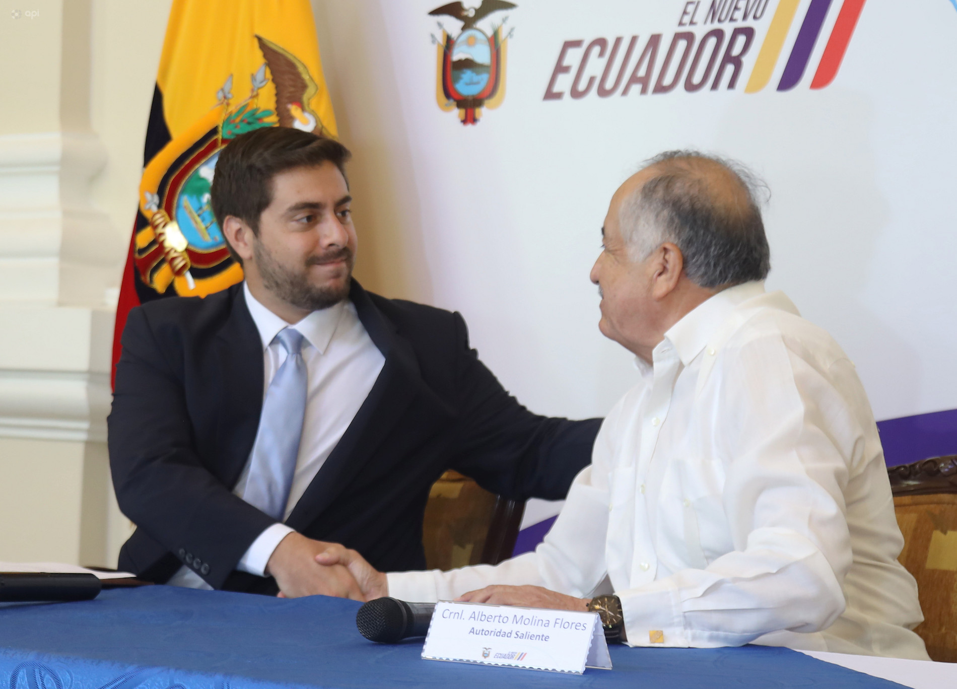 Vicente Auad asume la Gobernación del Guayas