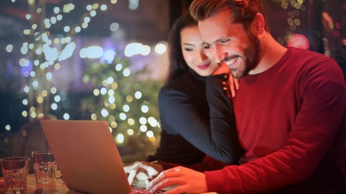 pexels-olly-853151 Las nuevas regulaciones en España establecen entornos de juego más seguros y prácticas de juego responsable para proteger a los jugadores y operadores.