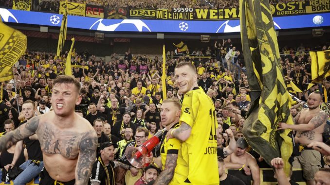 UEFA Champions League - PSG vs Borussia Dortmund