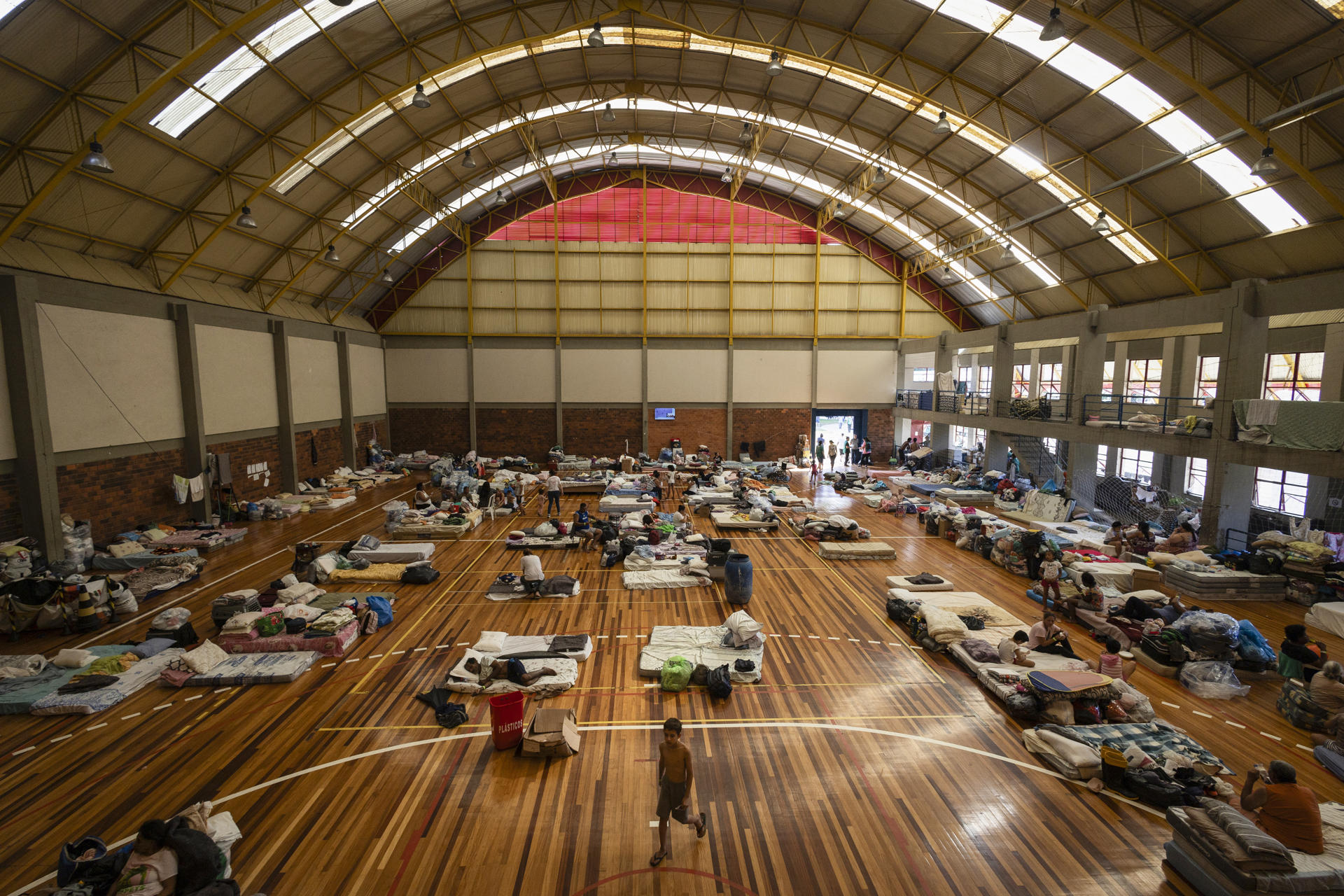 El Gobierno de Brasil pedirá la suspensión de los torneos de fútbol por las inundaciones