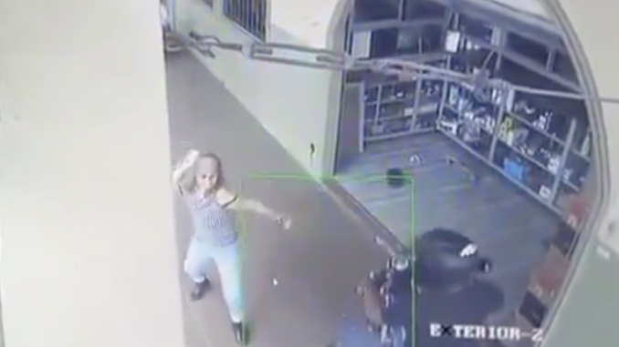mujer guerrra