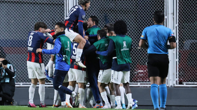 opa Libertadores: San Lorenzo - Independiente del Valle (IDV)