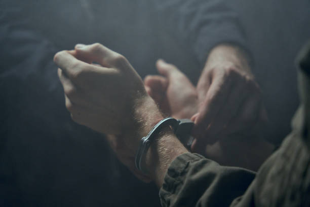 Detienen a extranjero presuntamente vinculado a Los Lobos