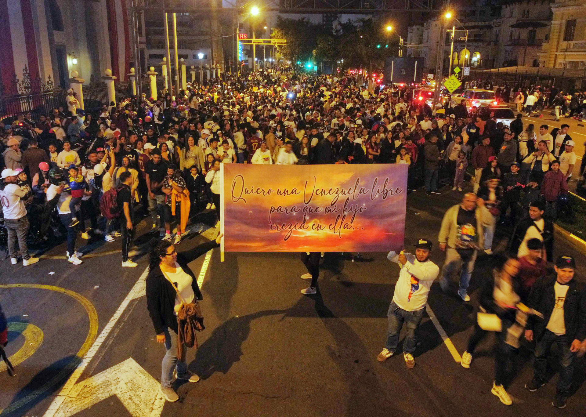 Cientos de miles de venezolanos en todo el mundo están en las calles ...