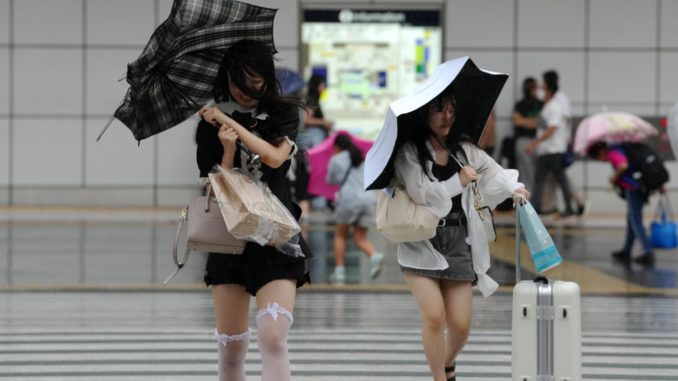 Typhoon Ampil causes stoppage of Tokaido Shinkansen Bullet Train