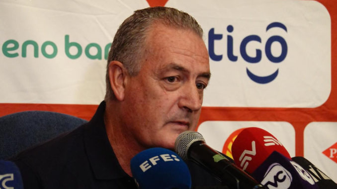 ALFARO -DT-SELECCION-PARAGUAY