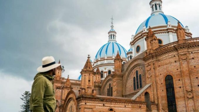 turismo-feriado-Cuenca-1024x683