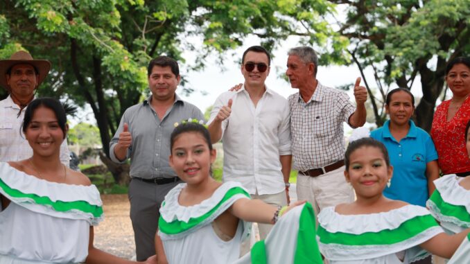 El presidente de la República, Daniel Noboa, en la hacienda La Virginia, en Los Ríos, este viernes, 27 de diciembre. Foto tomada de su cuenta en X. El presidente de la República, Daniel Noboa, en la hacienda La Virginia, en Los Ríos, este viernes, 27 de diciembre. Foto tomada de la cuenta de Presidencia Ecuador en X.