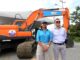 El presidente de la República, Daniel Noboa, y Marcela Aguiñaga, prefecta del Guayas, en la construcción del quinto puente, este martes, 7 de enero de 2025. Foto extraída de la cuenta de la Presidencia en X.