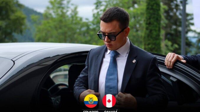 GiyqguWXAAAPS_h-905x613