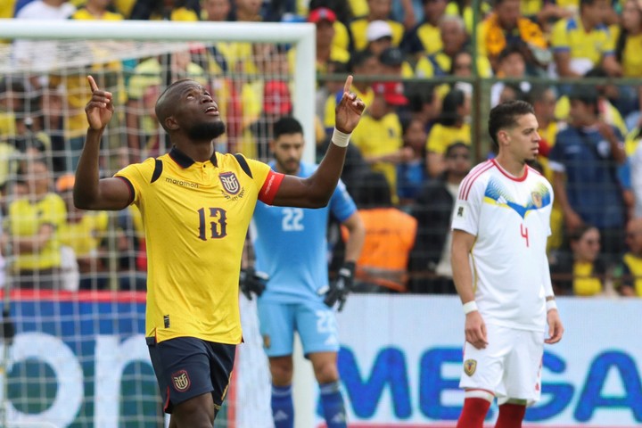 De la mano de Enner Valencia, nueva victoria de La Tri 2 a 1 ante Venezuela