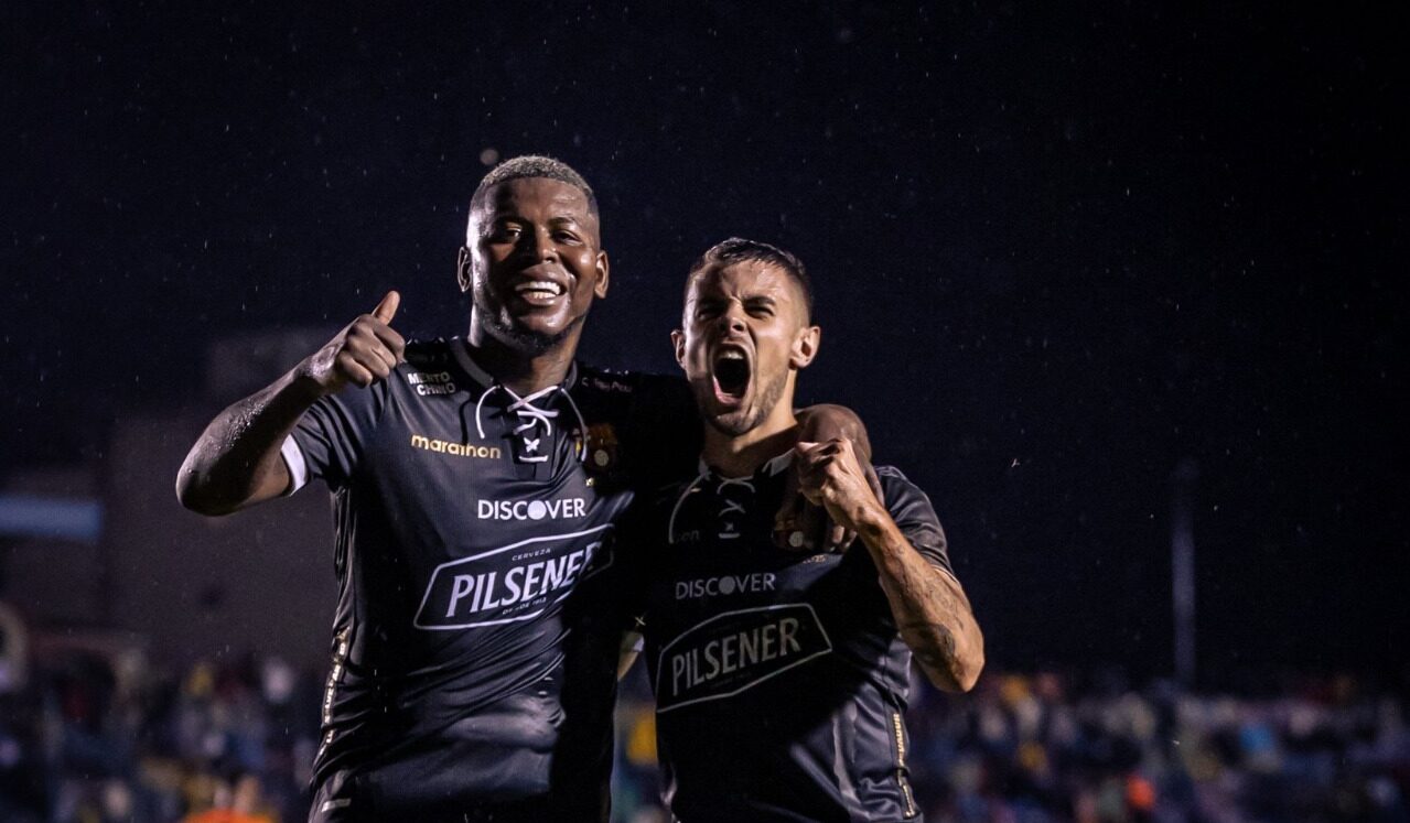 Golea Barcelona y el ídolo es líder de la Liga Pro | La República EC