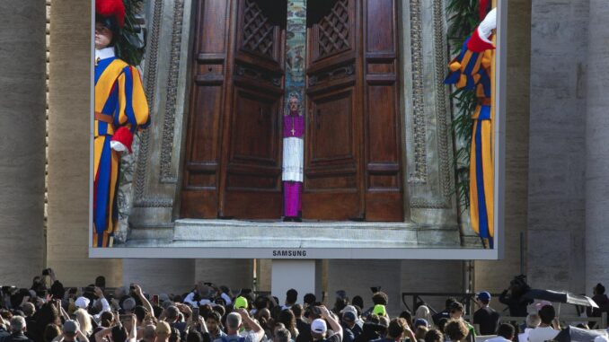 CÛnclave para elegir al sucesor del difunto Papa Francisco
