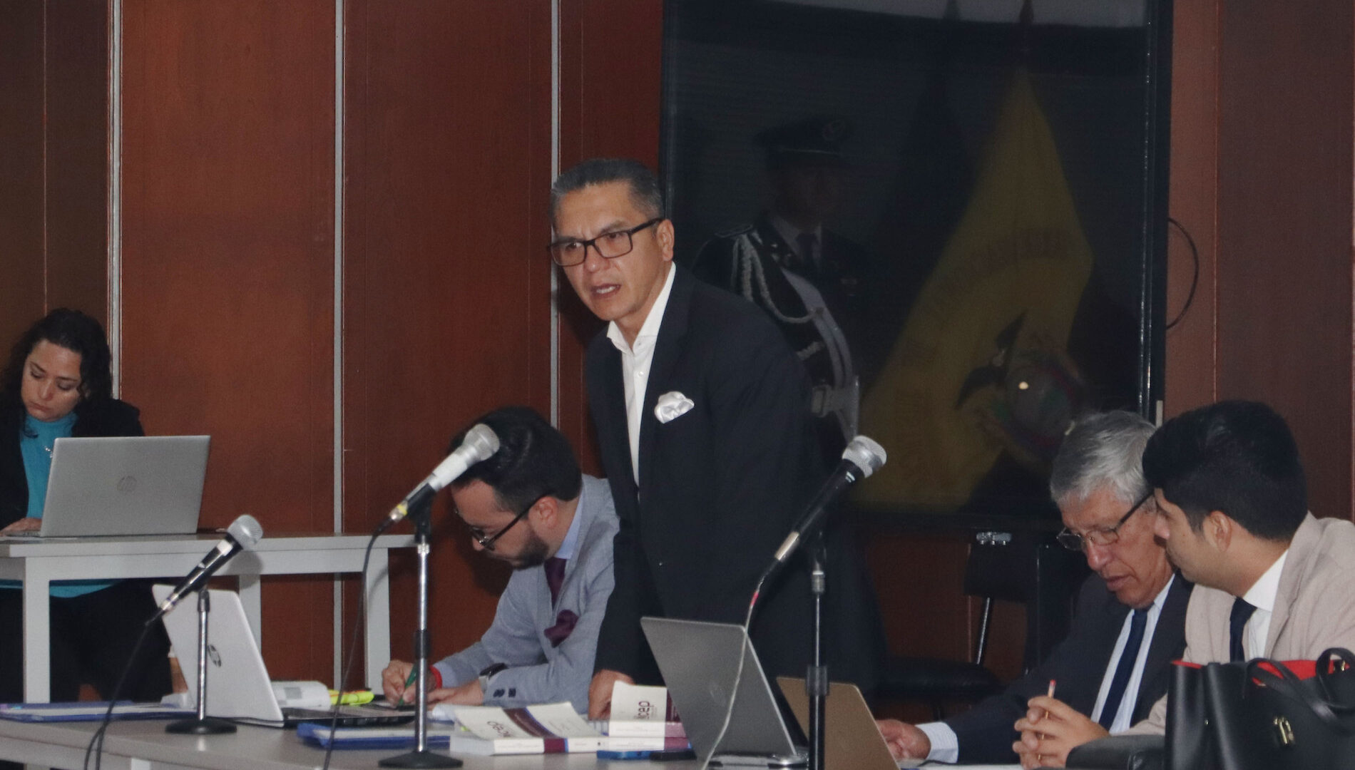 CASO VIDRIO WILMAN TERAN
