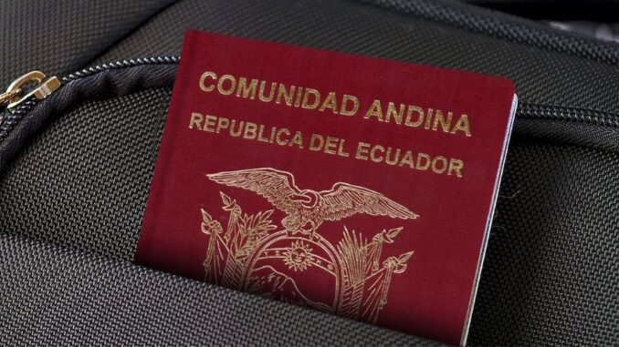 Ecuador passport-jpg-1