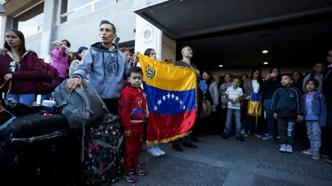 AME8144-ECUADOR-VENEZUELA-CRISIS (1)