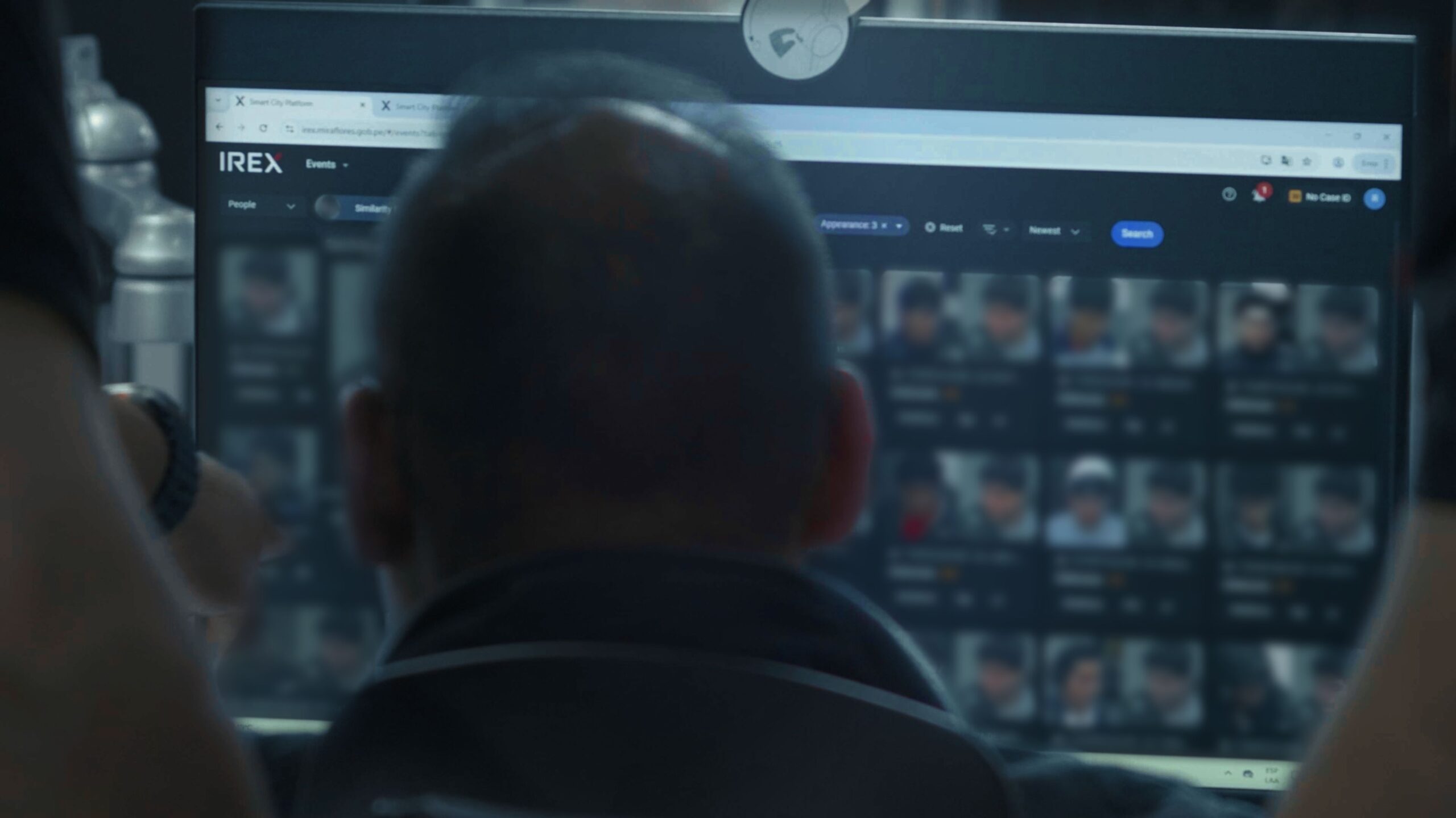 Operación Freedom: Ciudades latinoamericanas utilizan vigilancia con IA para localizar a niños desaparecidos de EE.UU