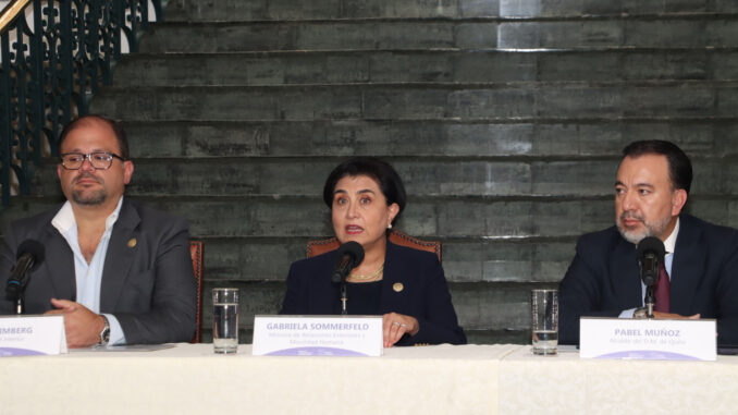 REUNION ALCALDES CANCILLER