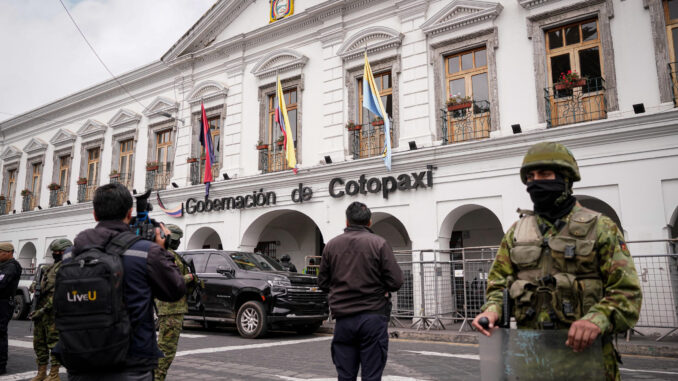 GOBERNACION COTOPAXI SEDE GOBIERNO
