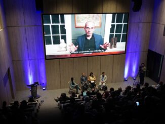 Un nuevo estilo de formación, con referentes como Patch Adams y Yuval Harari, que impulsa las competencias que demanda el mercado laboral de hoy y del futuro.