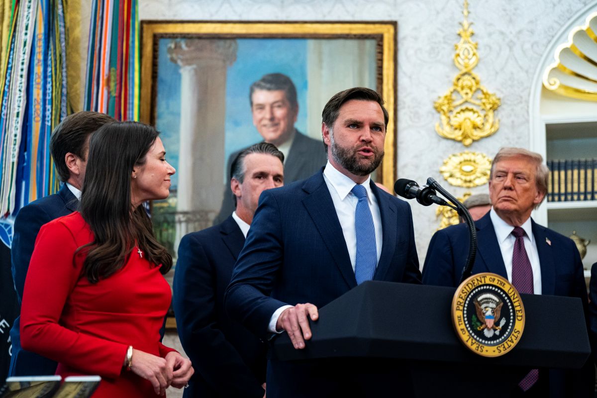 EEUU: JD Vance es el favorito para suceder a Trump entre la población republicana