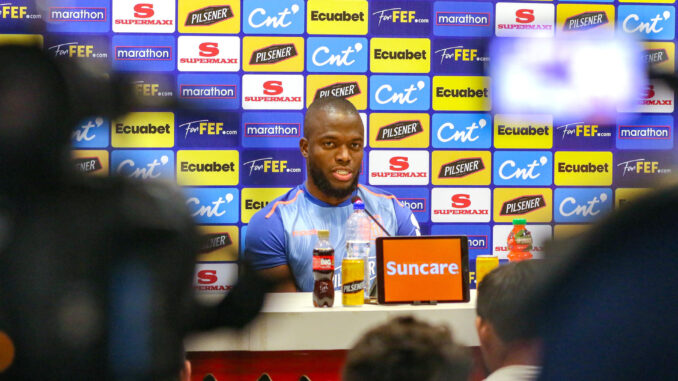 Enner Valencia se despide de las eliminatorias en el partido de Ecuador contra Argentina