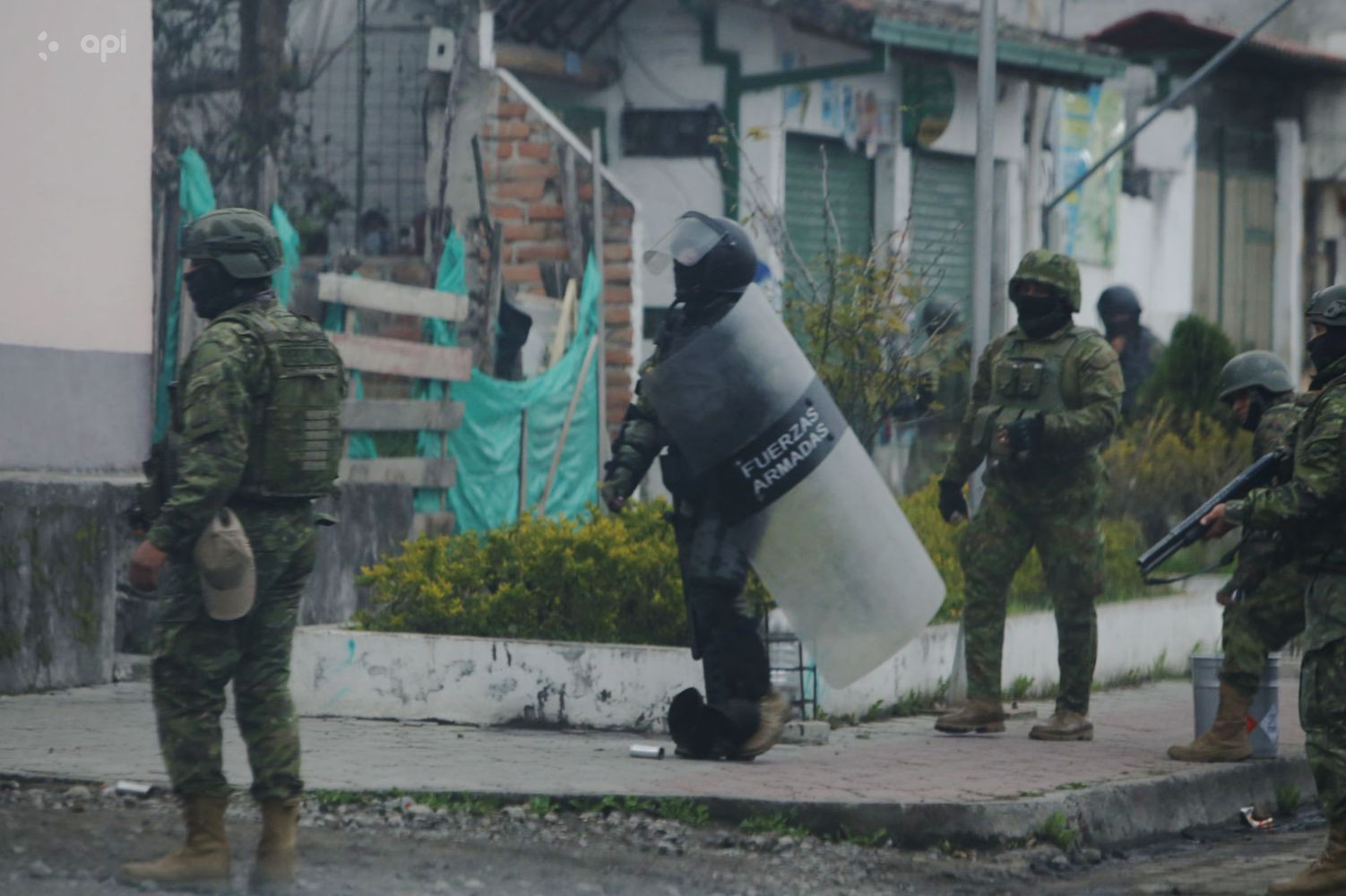 Enfrentamiento entre uniformados y manifestantes duró ocho horas en Imbabura