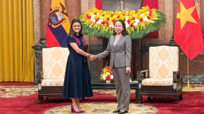 María José Pinto Vietnam