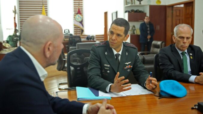 Screenshot_20251029_203806_com_twitter_android_GalleryActivity_edit_154385613426887