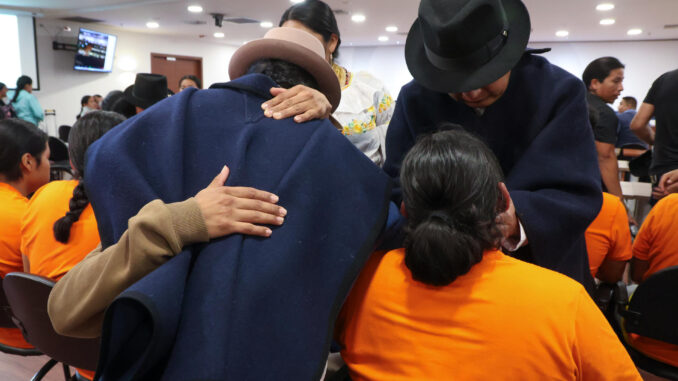 Suspenden audiencia de procesados por terrorismo en Ecuador tras diálogo intercultural