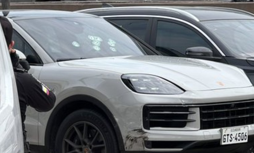 Sicarios asesinan al conductor de un Porsche a las 10h00 en plena via a Samborondón
