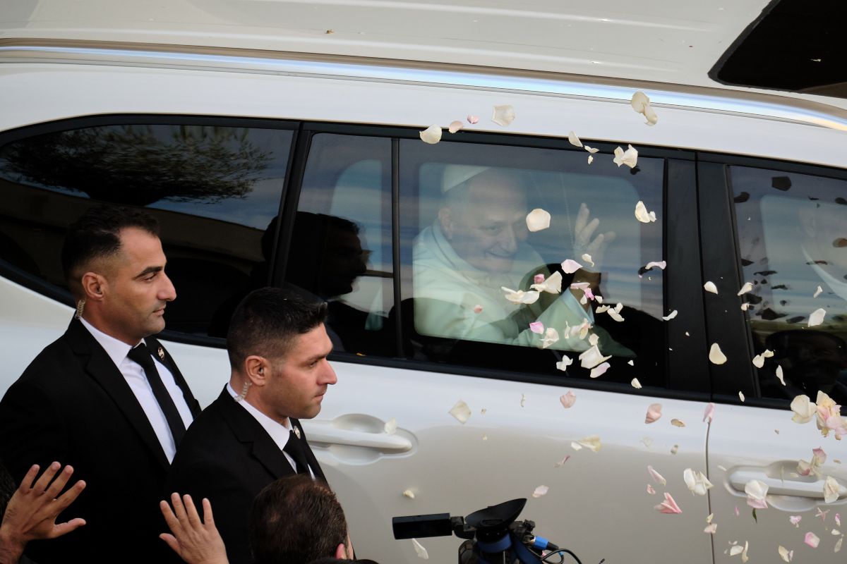 León XIV vincula la islamofobia en Europa con el miedo a la migración