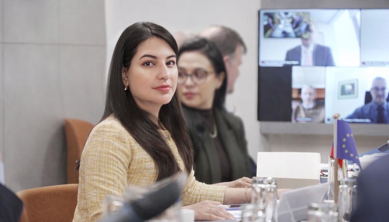 Ecuador emitió bonos por valor de 4.000 millones de dólares