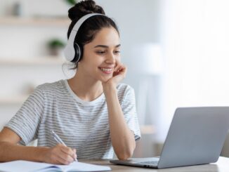 Conoce más sobre Utel, la universidad en línea que impulsa tu crecimiento profesional con un modelo flexible, práctico y accesible para estudiar desde cualquier lugar.